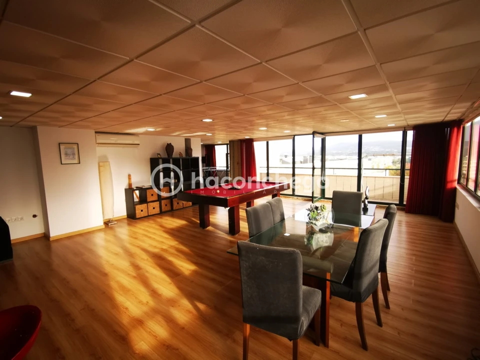 Apartamento T3 para Venda em Arcozelo Foto 35