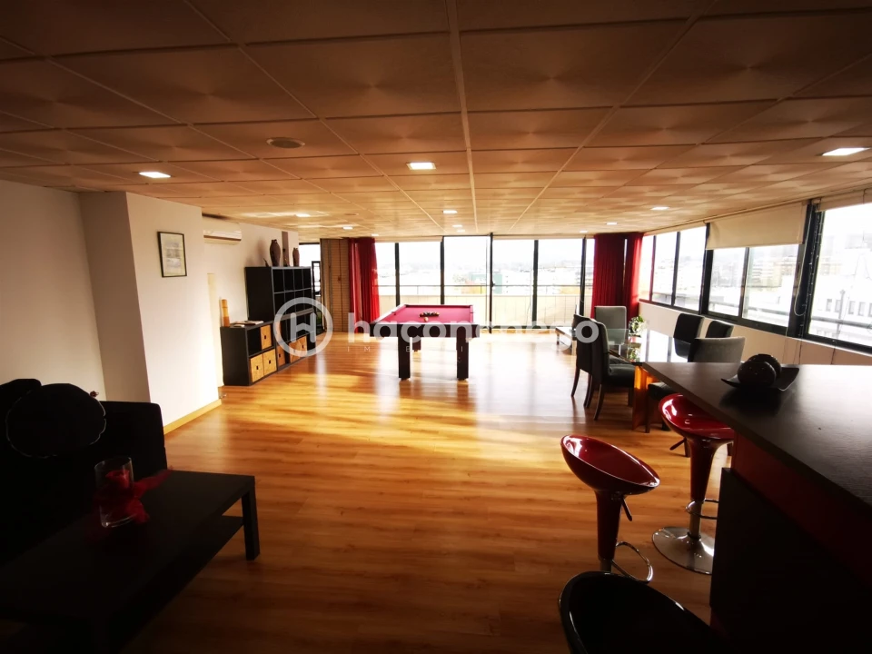 Apartamento T3 para Venda em Arcozelo Foto 34