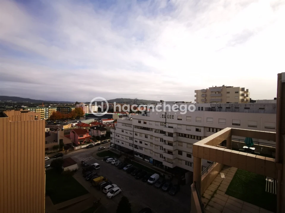 Apartamento T3 para Venda em Arcozelo Foto 30