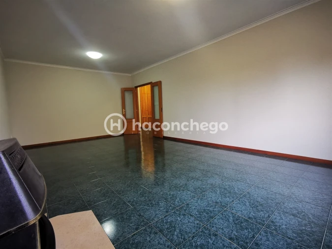 Apartamento T2 para Arrendamento em Arcozelo Foto 11
