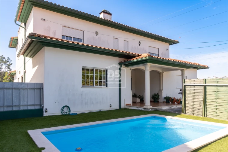 Moradia T3 para Venda em Marinha Grande