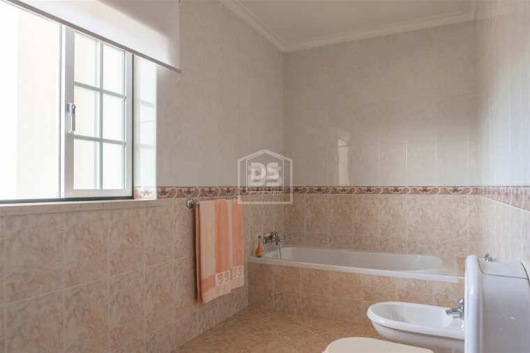 Moradia T3 para Venda em Marinha Grande Foto 15