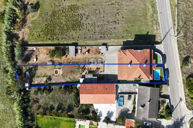 Moradia T3 para Venda em Marinha Grande Foto 24