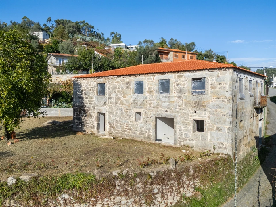 Moradia T6 para Venda em Ribeira do Neiva Foto 1