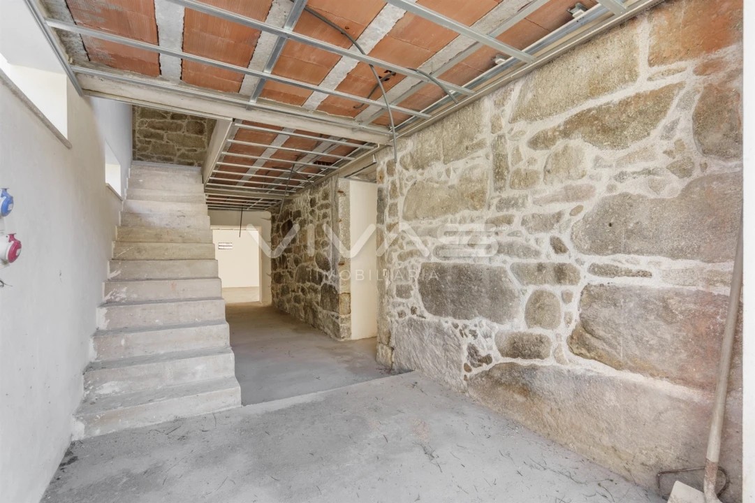 Moradia T6 para Venda em Ribeira do Neiva Foto 5