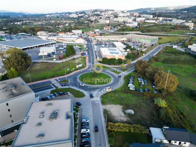 Moradia T3 para Venda em Guilhufe e Urrô Foto 37