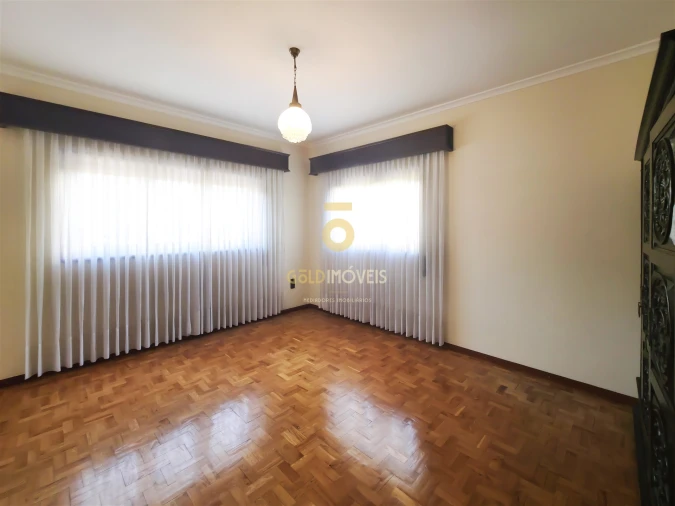 Moradia T3 para Venda em Guilhufe e Urrô Foto 8