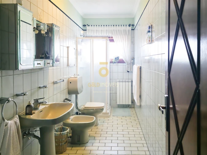 Moradia T3 para Venda em Guilhufe e Urrô Foto 20