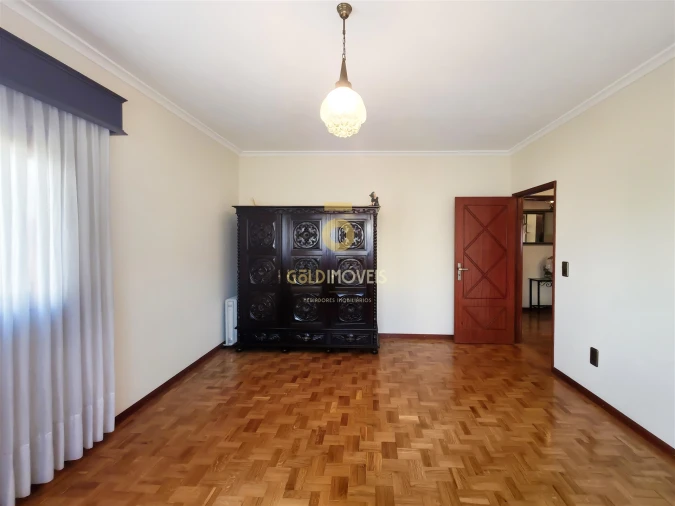 Moradia T3 para Venda em Guilhufe e Urrô Foto 10