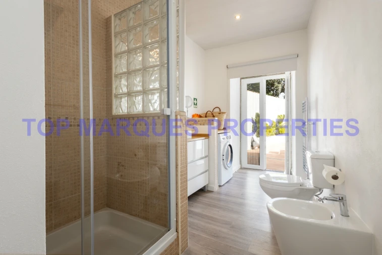 Moradia T4 para Venda em São Brás de Alportel Foto 13