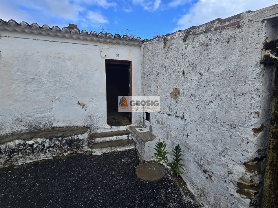 Moradia T0 para Venda em Almodôvar e Graça dos Padrões Foto 2