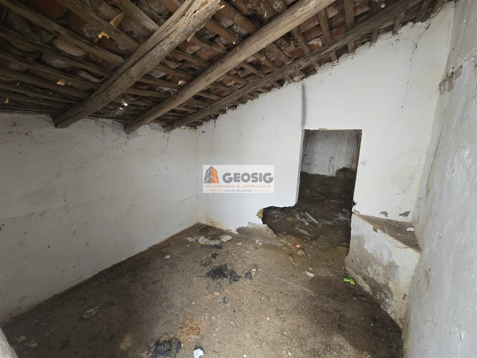 Moradia T0 para Venda em Almodôvar e Graça dos Padrões Foto 15