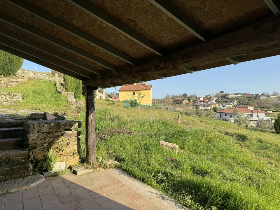 Moradia T2 para Venda em São Martinho de Antas e Paradela de Guiães Foto 8