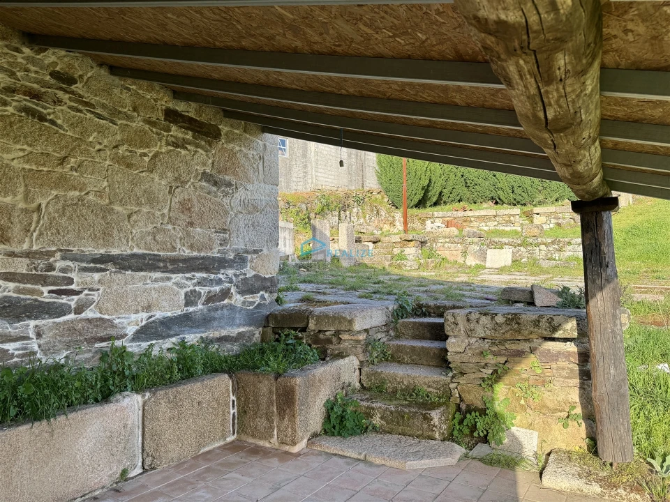 Moradia T2 para Venda em São Martinho de Antas e Paradela de Guiães Foto 10