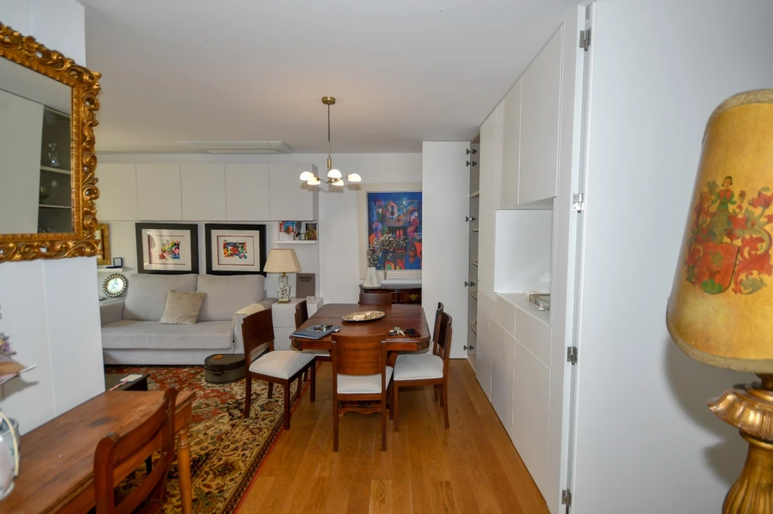 Apartamento T1 para Venda em Lordelo do Ouro e Massarelos Foto 14