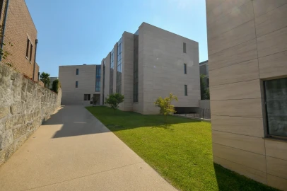 Apartamento T1 para Venda em Lordelo do Ouro e Massarelos