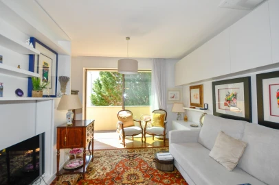 Apartamento T1 para Venda em Lordelo do Ouro e Massarelos