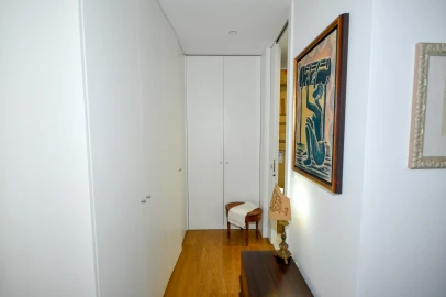 Apartamento T1 para Venda em Lordelo do Ouro e Massarelos