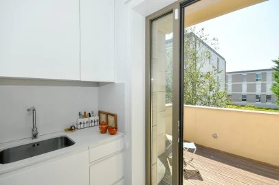 Apartamento T1 para Venda em Lordelo do Ouro e Massarelos