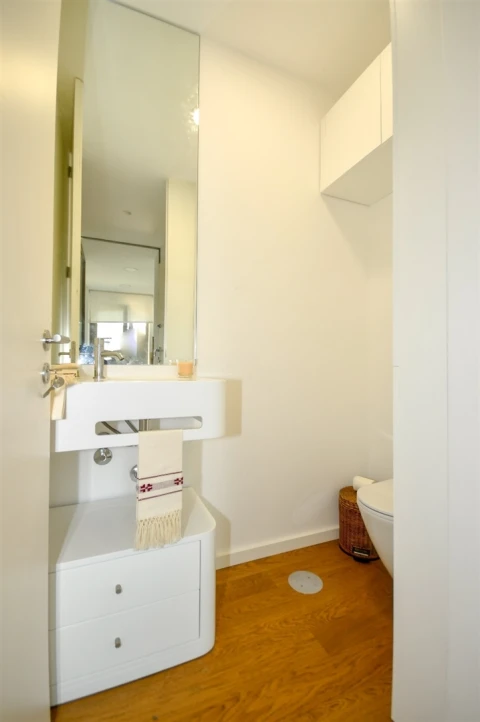 Apartamento T1 para Venda em Lordelo do Ouro e Massarelos