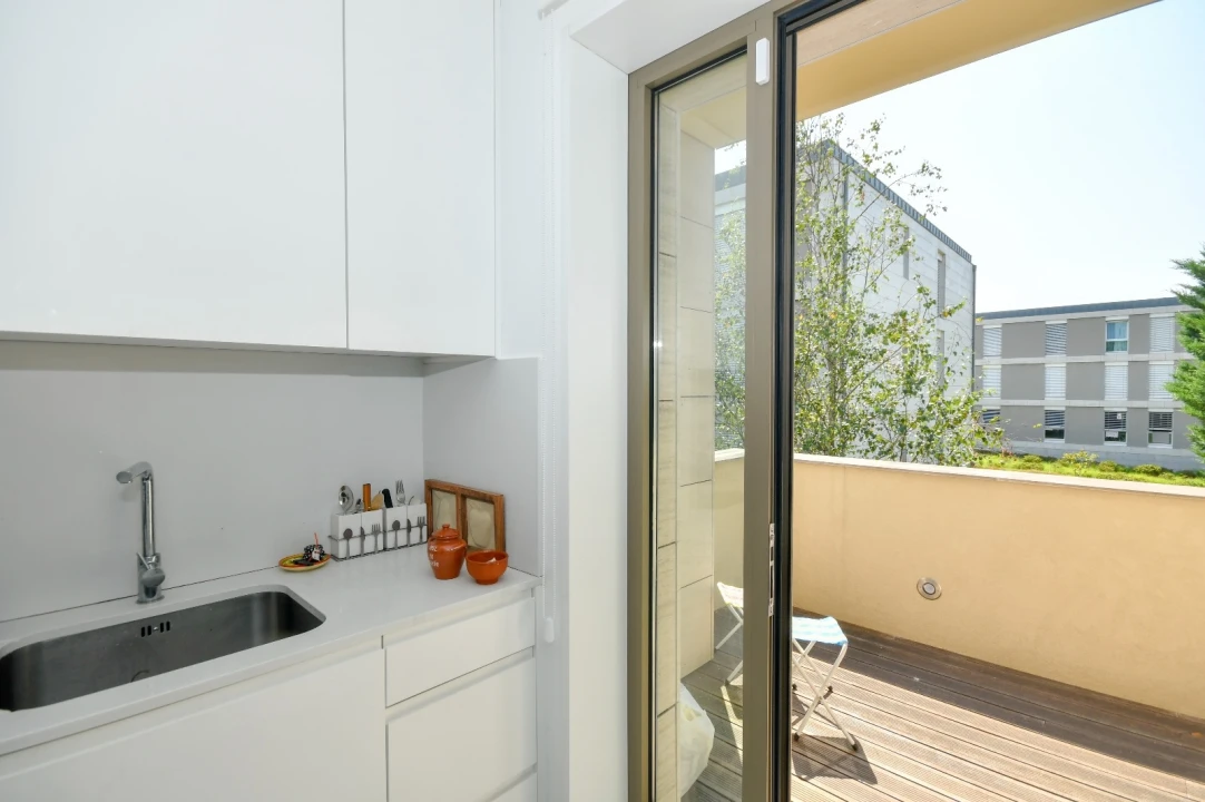 Apartamento T1 para Venda em Lordelo do Ouro e Massarelos Foto 33
