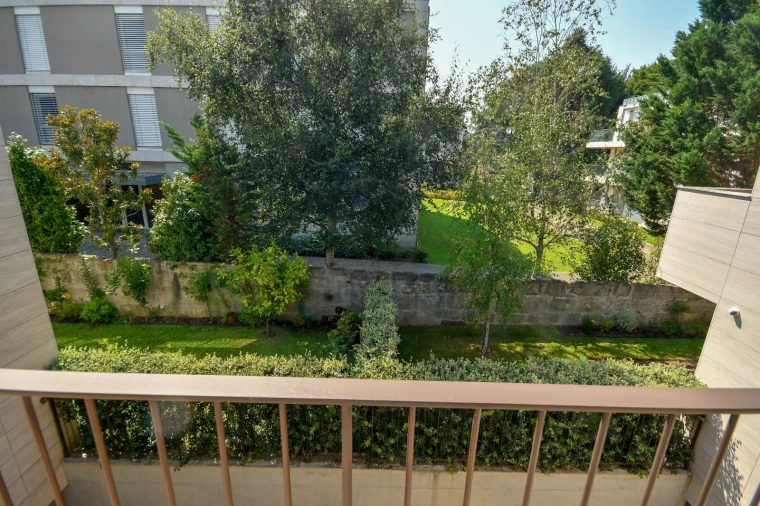 Apartamento T1 para Venda em Lordelo do Ouro e Massarelos Foto 41