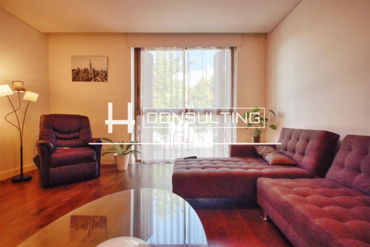 Apartamento T1 para Arrendamento em Avenidas Novas Foto 8