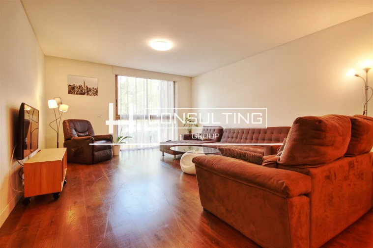 Apartamento T1 para Arrendamento em Avenidas Novas Foto 9