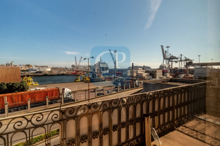 Moradia T4 para Venda em Matosinhos e Leça da Palmeira Foto 17