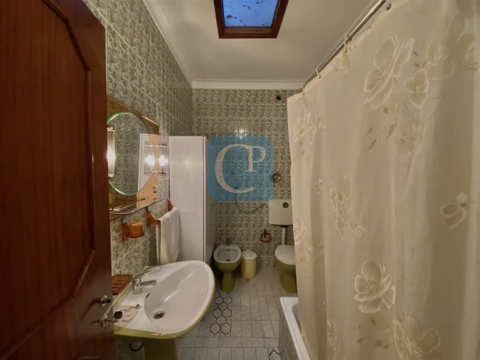 Moradia T5 para Venda em Oliveira do Douro Foto 18