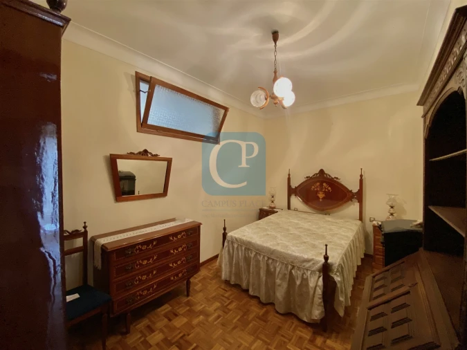 Moradia T5 para Venda em Oliveira do Douro Foto 17