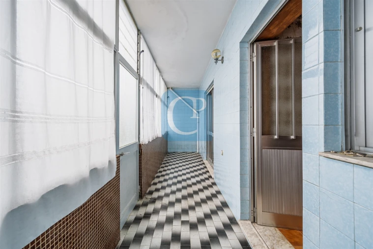 Moradia T5 para Venda em Oliveira do Douro Foto 16