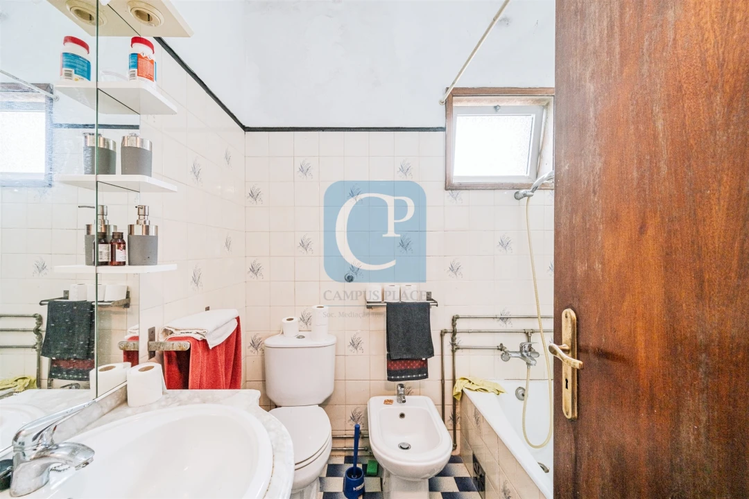 Moradia T6 para Venda em Custóias, Leça do Balio e Guifões Foto 10