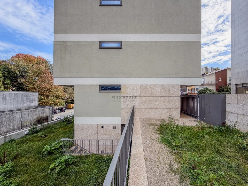 Moradia T3 para Venda em Ramalde Foto 40