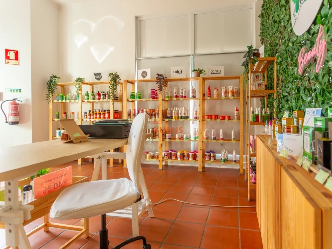 Loja para Trespasse em Nossa Sra de Fatima Foto 10