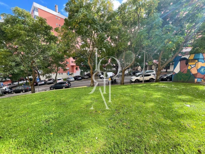 Apartamento T1 para Venda em Cacém e São Marcos Foto 12