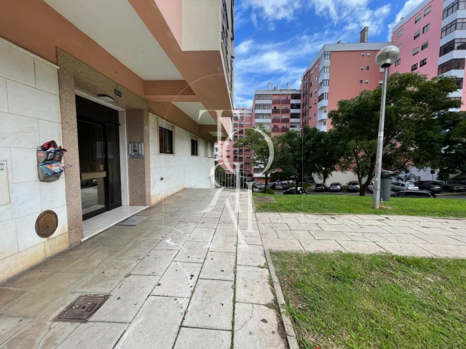 Apartamento T1 para Venda em Cacém e São Marcos Foto 15