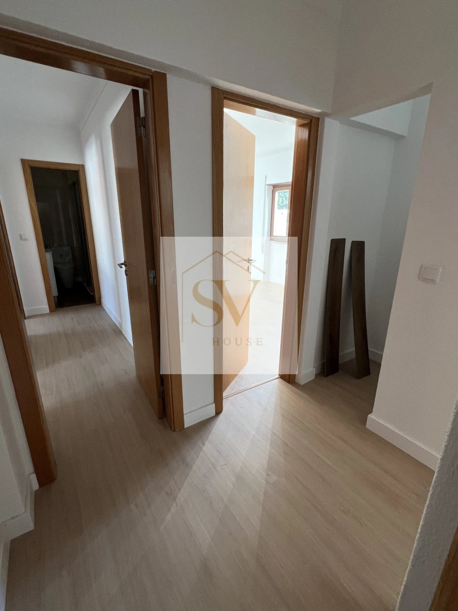 Apartamento T2 para Venda em Sesimbra (Santiago) Foto 5