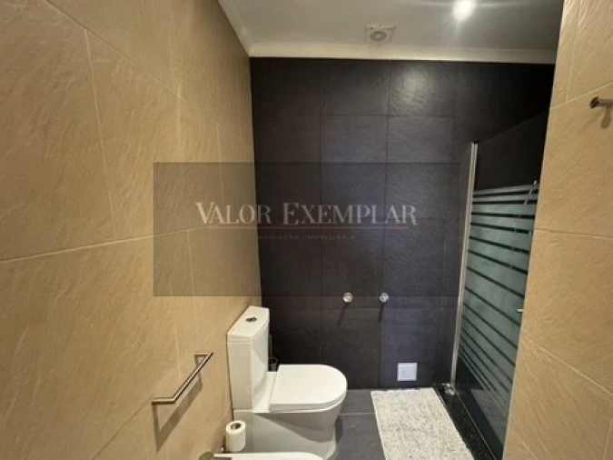 Moradia T5 para Venda em Montijo e Afonsoeiro Foto 13