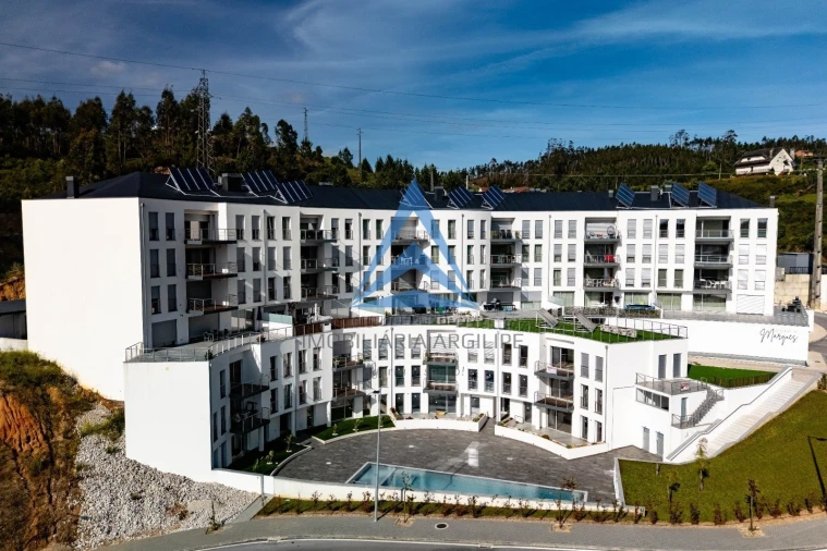 Apartamento T3 para Venda em Pombal Foto 17