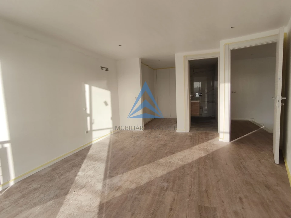 Apartamento T3 para Venda em Pombal Foto 15