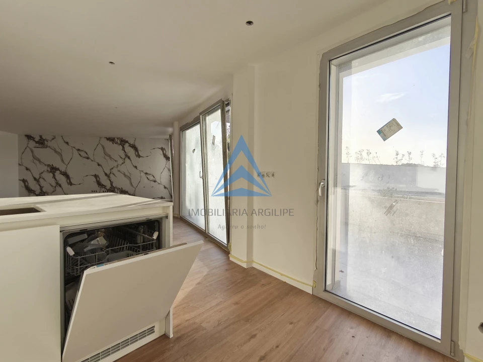 Apartamento T3 para Venda em Pombal Foto 9