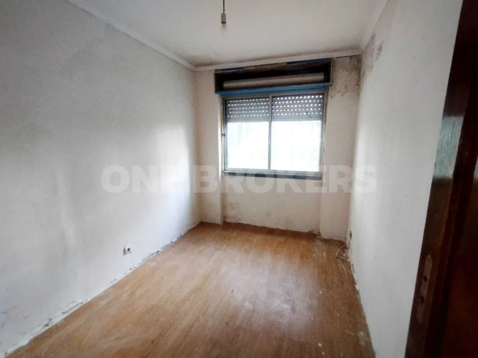 Apartamento T2 para Venda em Benfica Foto 7
