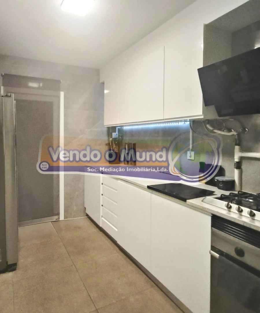 Apartamento T2 para Venda em Vila Franca de Xira Foto 1