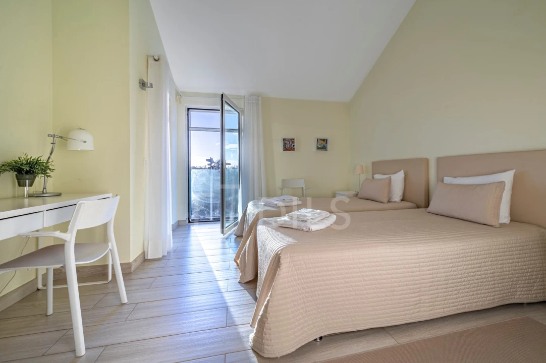 Moradia T3 para Venda em Comporta Foto 7