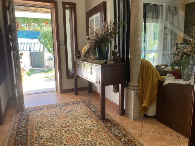 Moradia T5 para Venda em Foz do Sousa e Covelo Foto 6