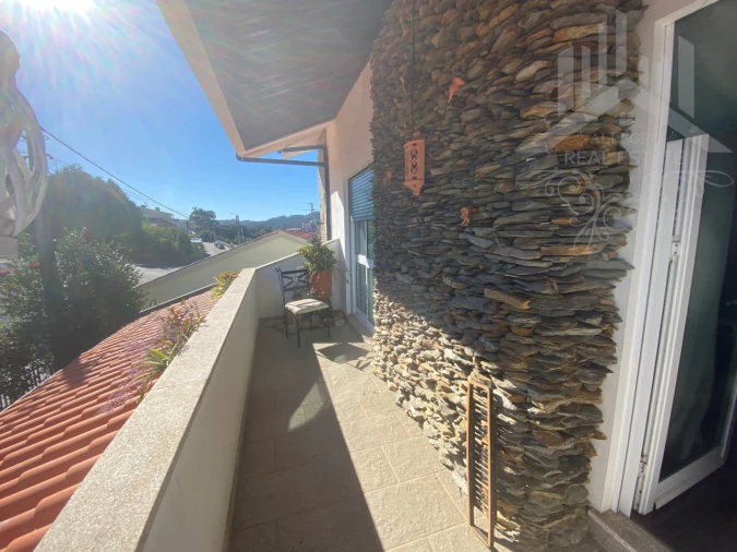 Moradia T5 para Venda em Foz do Sousa e Covelo Foto 27