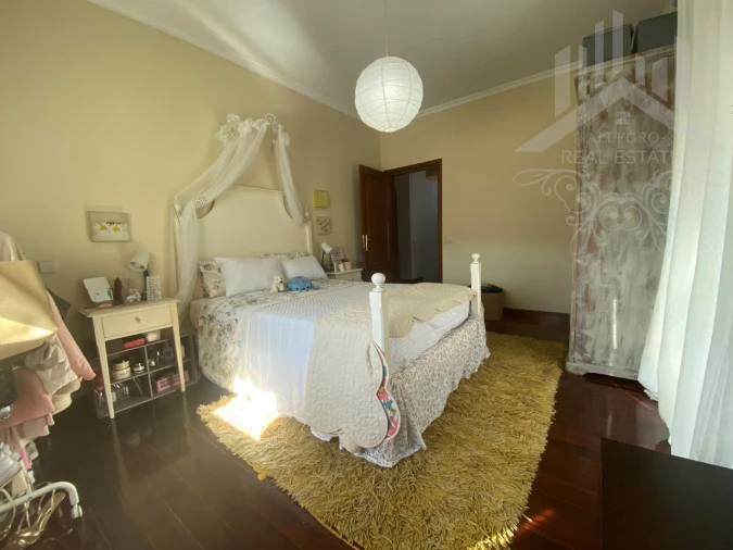 Moradia T5 para Venda em Foz do Sousa e Covelo Foto 28