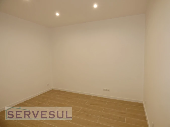 Apartamento para Venda em Silves Foto 12