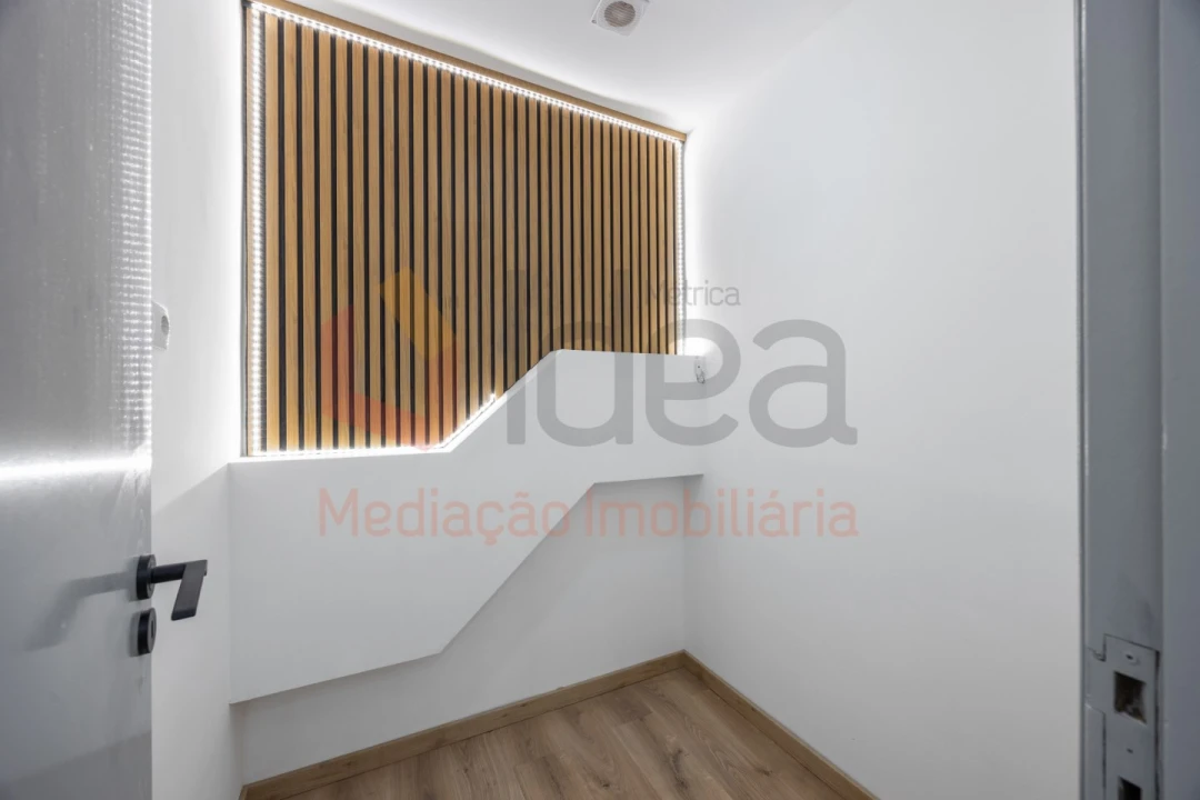 Loja para Venda em União das Freguesias de Setúbal Foto 15